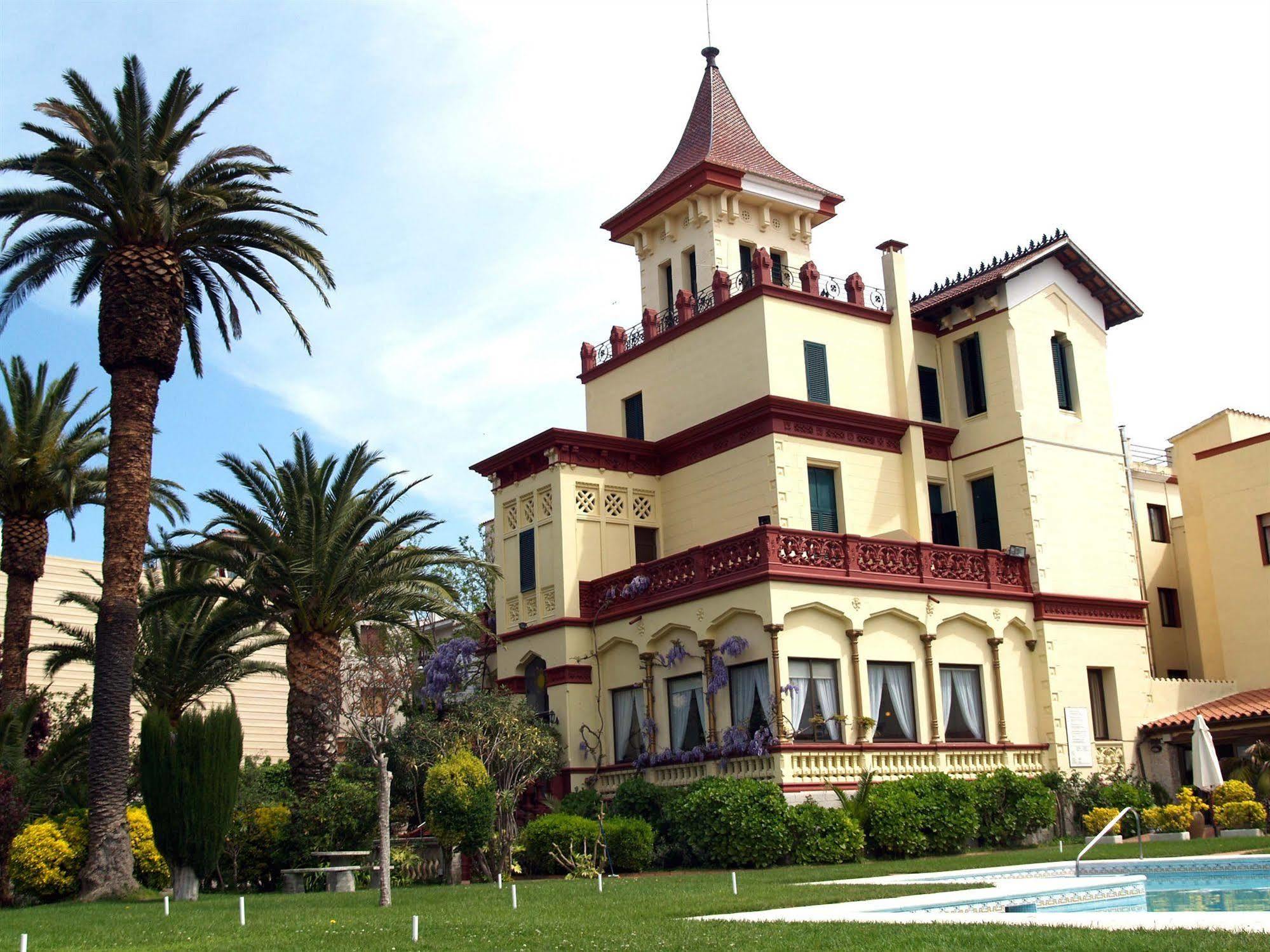 Hotel Hostal Del Sol Sant Feliu de Guixols Εξωτερικό φωτογραφία